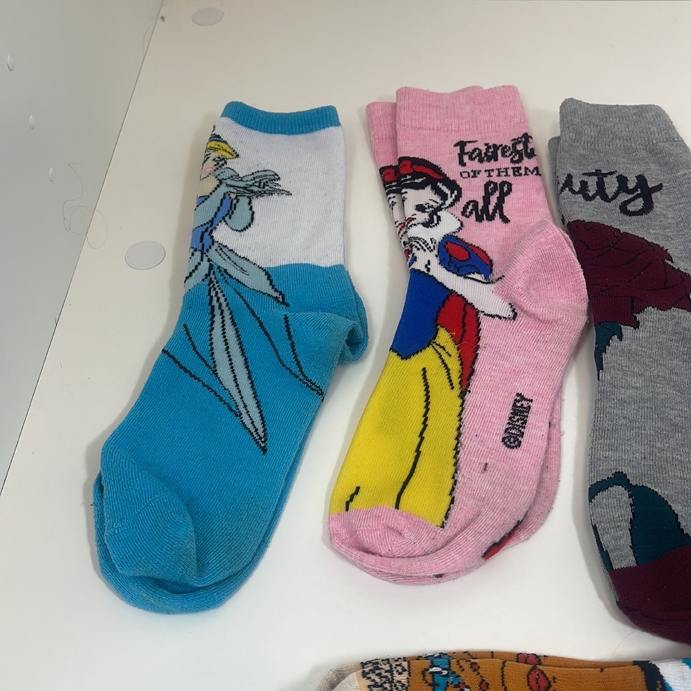 8 Pairs Disney Princess Socks - Picture 6 of 6